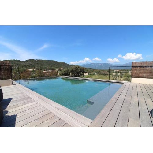 Villa Porra avec piscine 8 pers vue montagne
