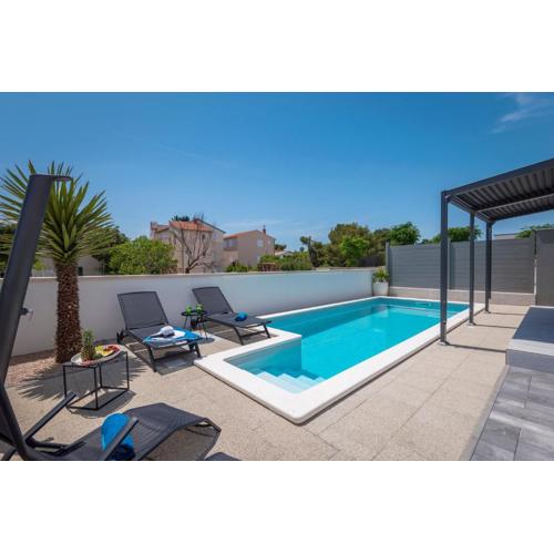 VILLA PRESTIGE