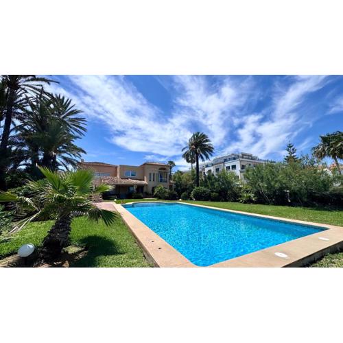 Villa Primera linea by Vacaciones y bienestar