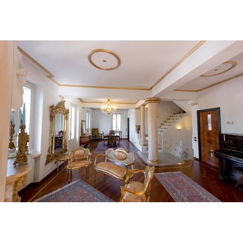 Villa Puccini Bed & Breakfast
