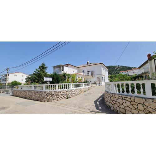 Villa Rab Robert