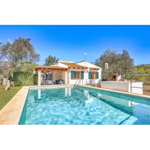 Villa Rabasso by Villa Plus