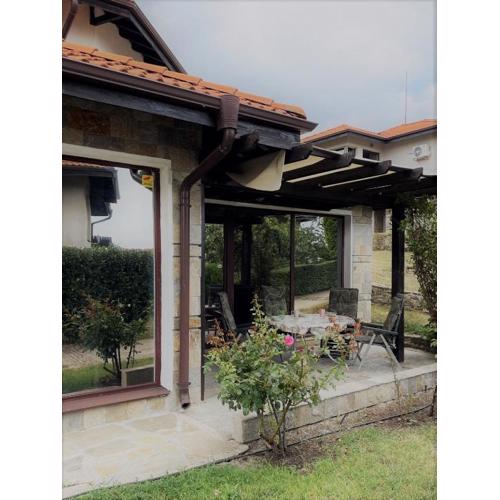 Villa Rada, Bay View Villas