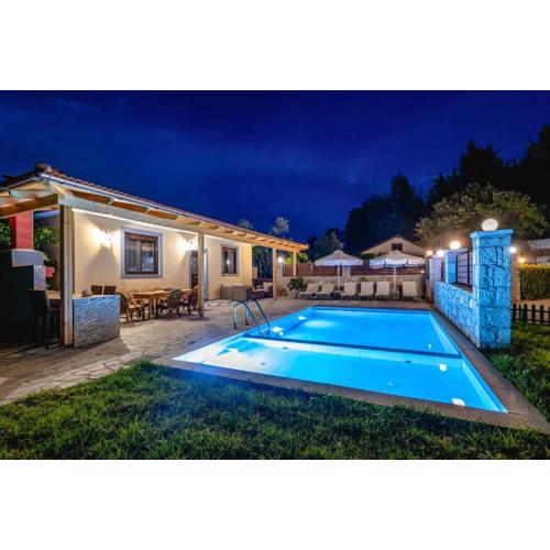 Villa Rafaella2