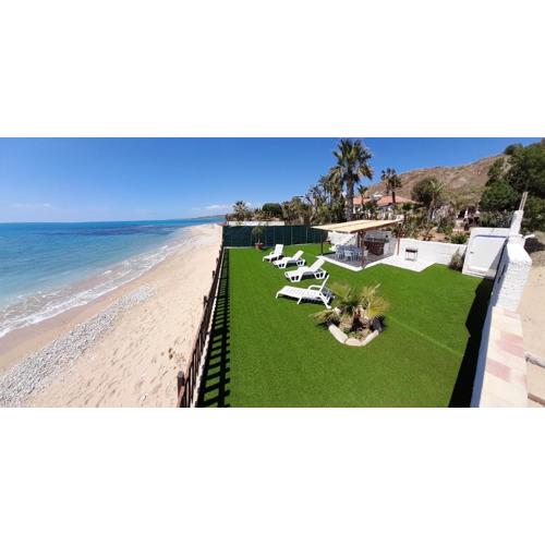 Villa Regina del Mare - Top solarium and garden