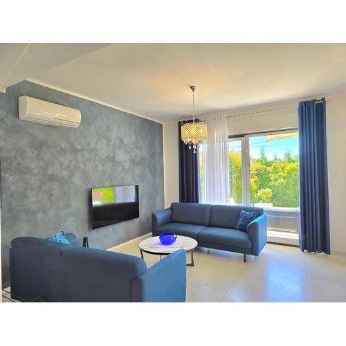 Villa Relaxing Getaway Near Beach