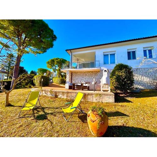 Villa Renata, bellissima villa con terrazzo vista mare e spiaggia inclusa