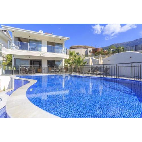 Villa Residence Skylife