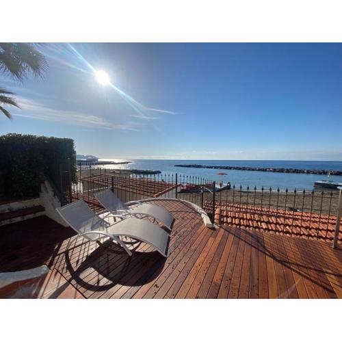 VILLA RITA SEA FRONT VIEW SANREMO - Parcheggio gratuito in struttura