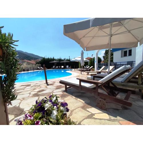 Villa Riviera