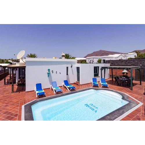 Villa Roca Negra by Villa Plus