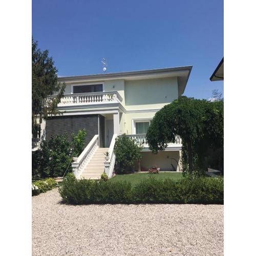 Villa Romantika