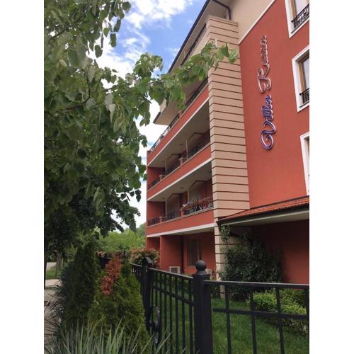 Villa Rossa apartments
