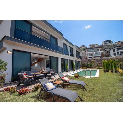 Villa Royal 2