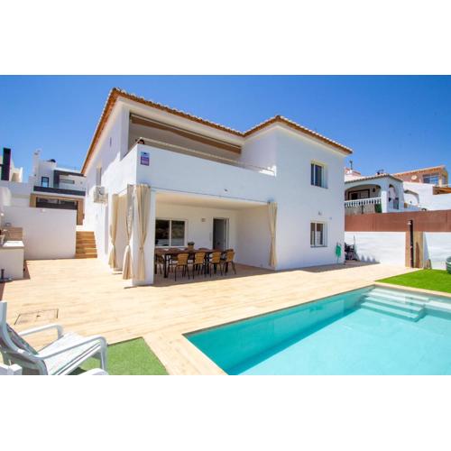 Villa RUBI
