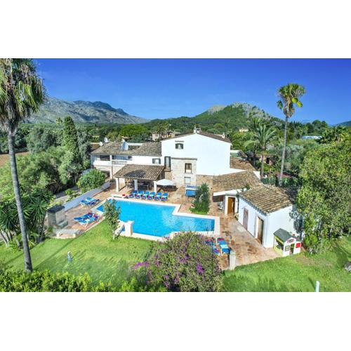 Villa Sabater by Villa Plus