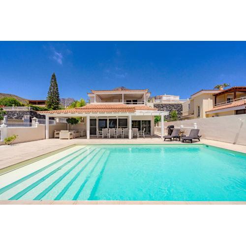 Villa Sabina - 6 bedroom house