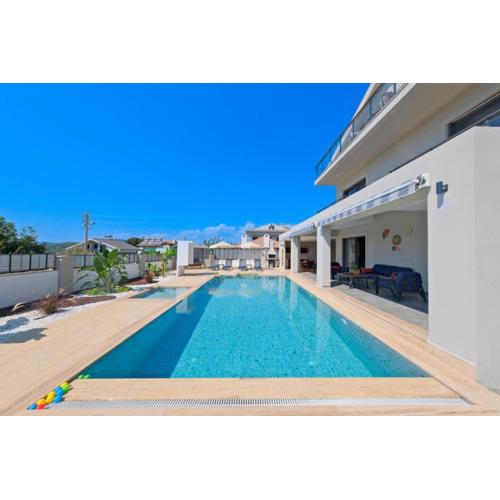 Villa Safir 1-2