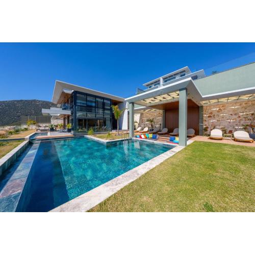 Villa Safran Flower