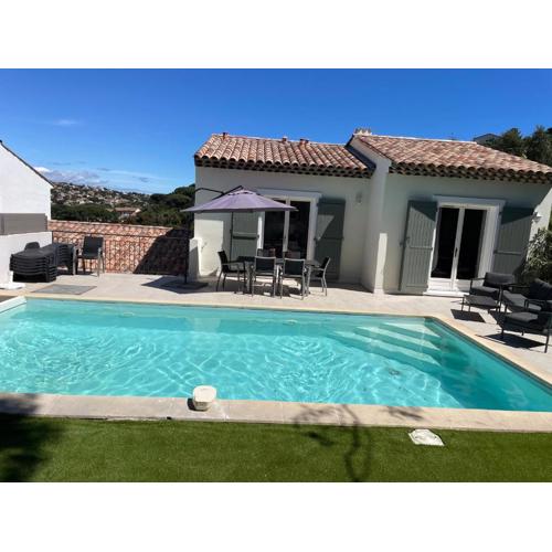 Villa Sainte Maxime 8 personnes piscine privée et proche de la mer