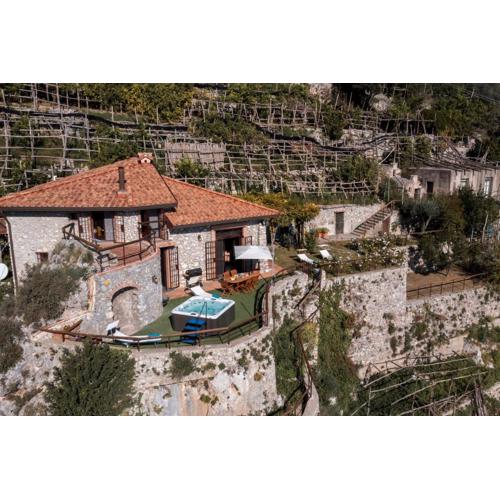 Villa Santa Rosa con Jacuzzi e vista panoramica