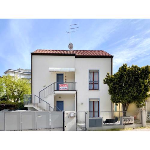 Villa Santin Carraro Immobiliare - Family Apartments