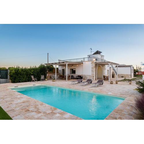 Villa Sara con piscina by Wonderful Italy