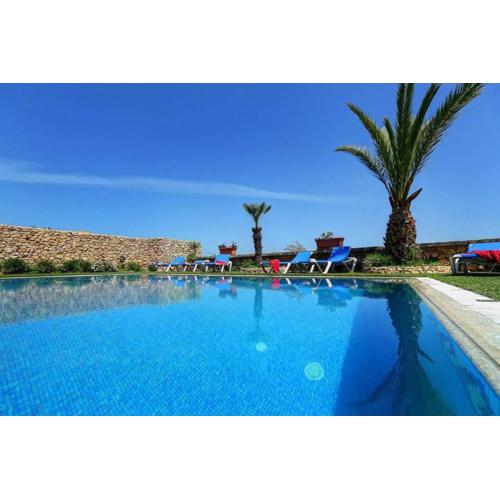 Villa Savona 3 Bedroom Villa with private pool