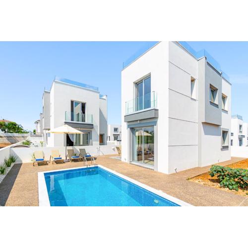 Villa Seabreeze Chloe by Ezoria Villas