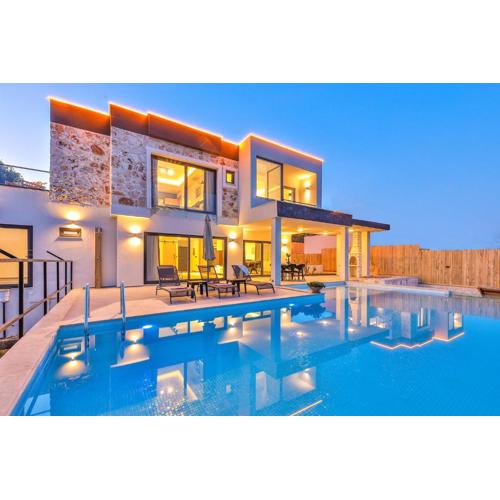 Villa Seral