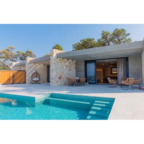 Villa Serapias by PosarelliVillas