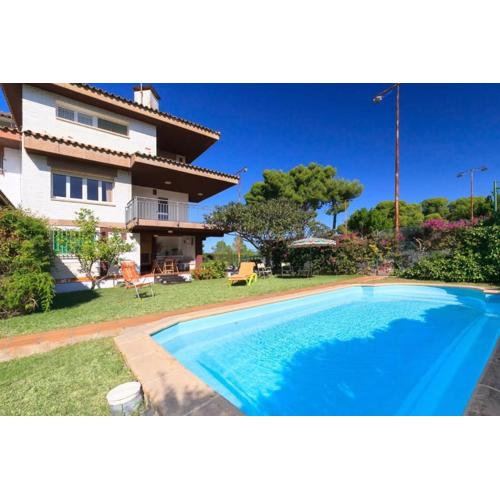 Villa Serena Only families Planet Costa Dorada