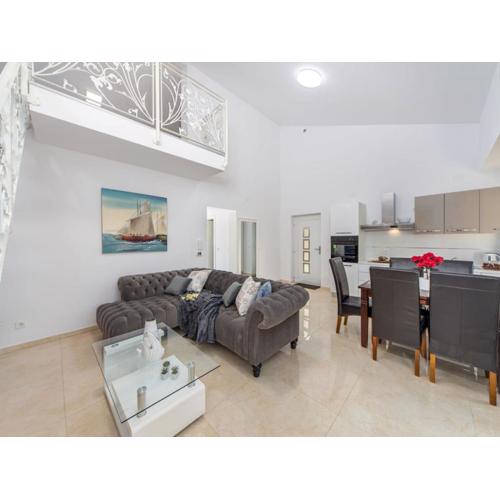 Villa Shaula 2 - Three Bedroom House with Pool