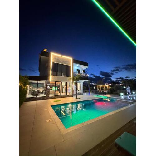 Villa Shefit