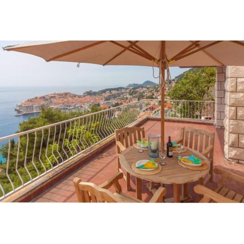 Villa Sofia - Amazing Views - \