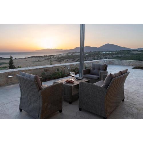 Villa Sofita Komos View