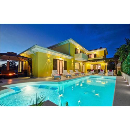 Villa Star