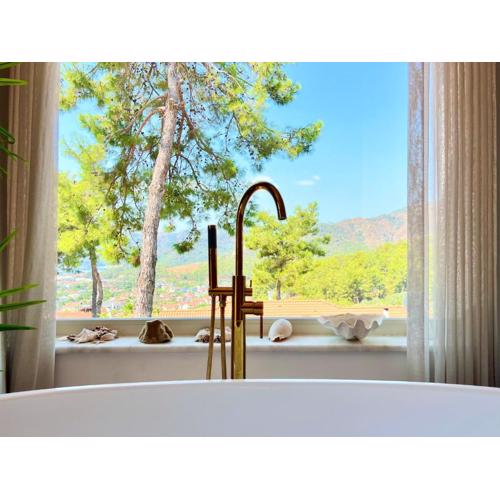 Villa Storm - Very Stylish Villa w/Pool & Garden in Gocek Hills