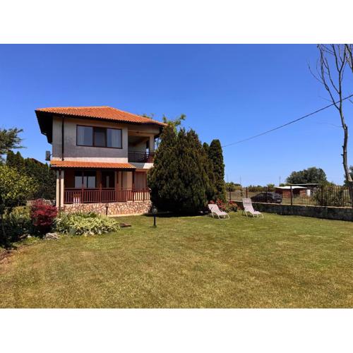Villa Sunrise with a sea view in a quiet and peaceful place