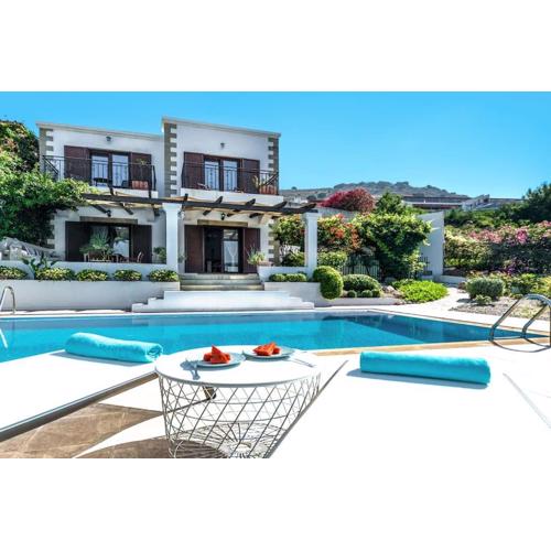 Villa Sunshine very close to the beach