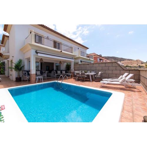 Villa Sunshine Wonderful 3 Bedroom Villa