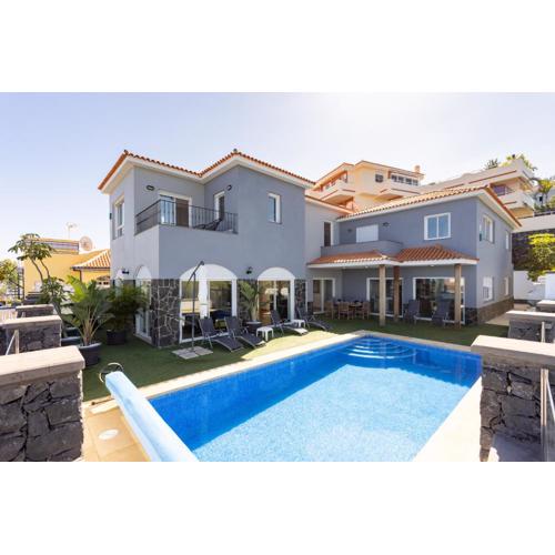 Villa Syrah