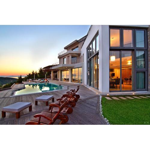 Villa TakeOff Saronida