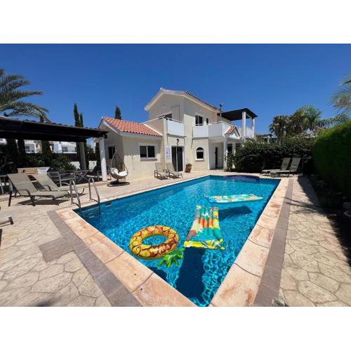 Villa Tamara with Private Pool