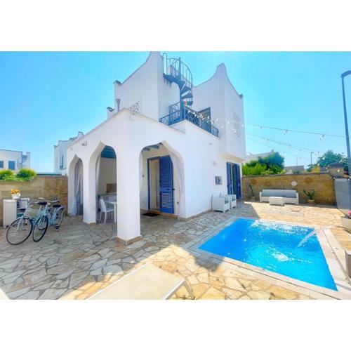Villa Teresa Elegant & Relaxing Holiday Home with private hydro spa pool