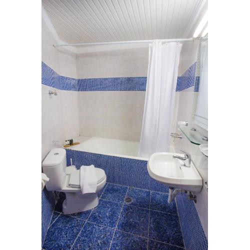 Villa Thalassa Suites 3 Modern Comfort Traditional Greek Charm Private Courtyards Steps From Lindos Square Beach