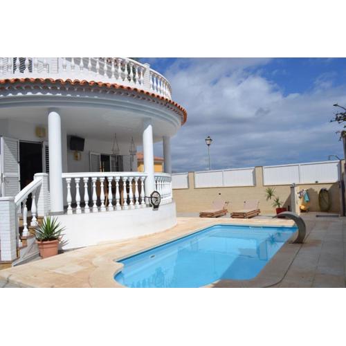 Villa Time For Us by Maspalomas Holiday Villas