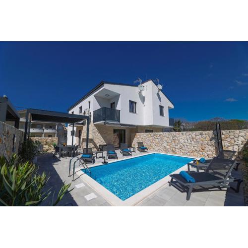 Villa Toja