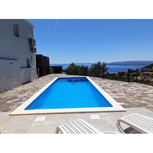 Villa TOP HILL with Private Pool