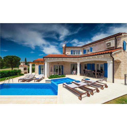 Villa Torre Iv